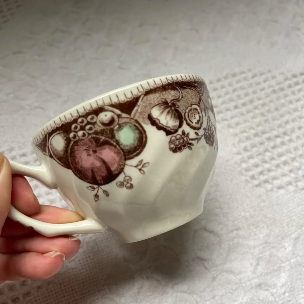 Johnson Brothers  His Majesty Flat Cup - Picture 5 of 7